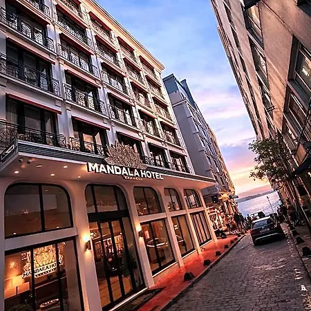 Mandala Karakoy מלון 3*