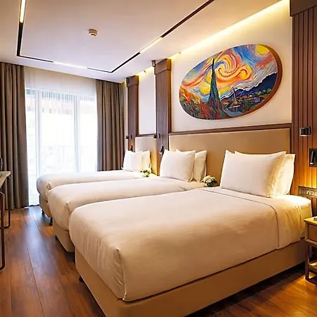 Mandala Karakoy 3*