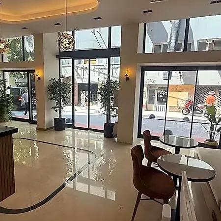 Mandala Karakoy מלון
