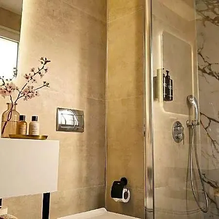 Hotell Mandala Karakoy 3*